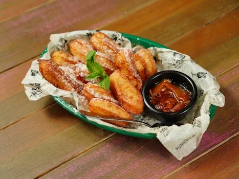 churros with cinnamon sugar